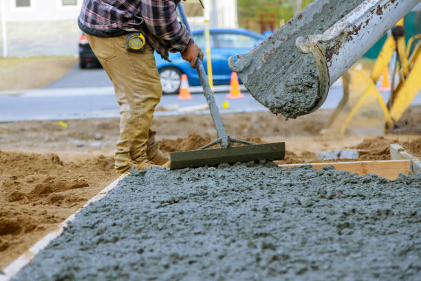 Best Commercial Concrete Contractor  in Fairland, OK